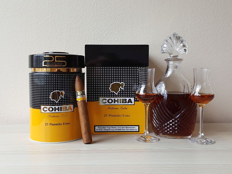 Cohiba Piramides Extra Jar